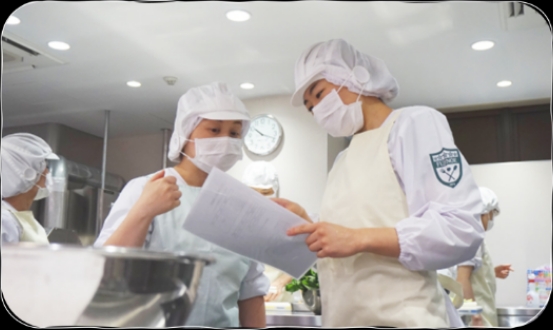 学校運営業務委託（栄養士）目的